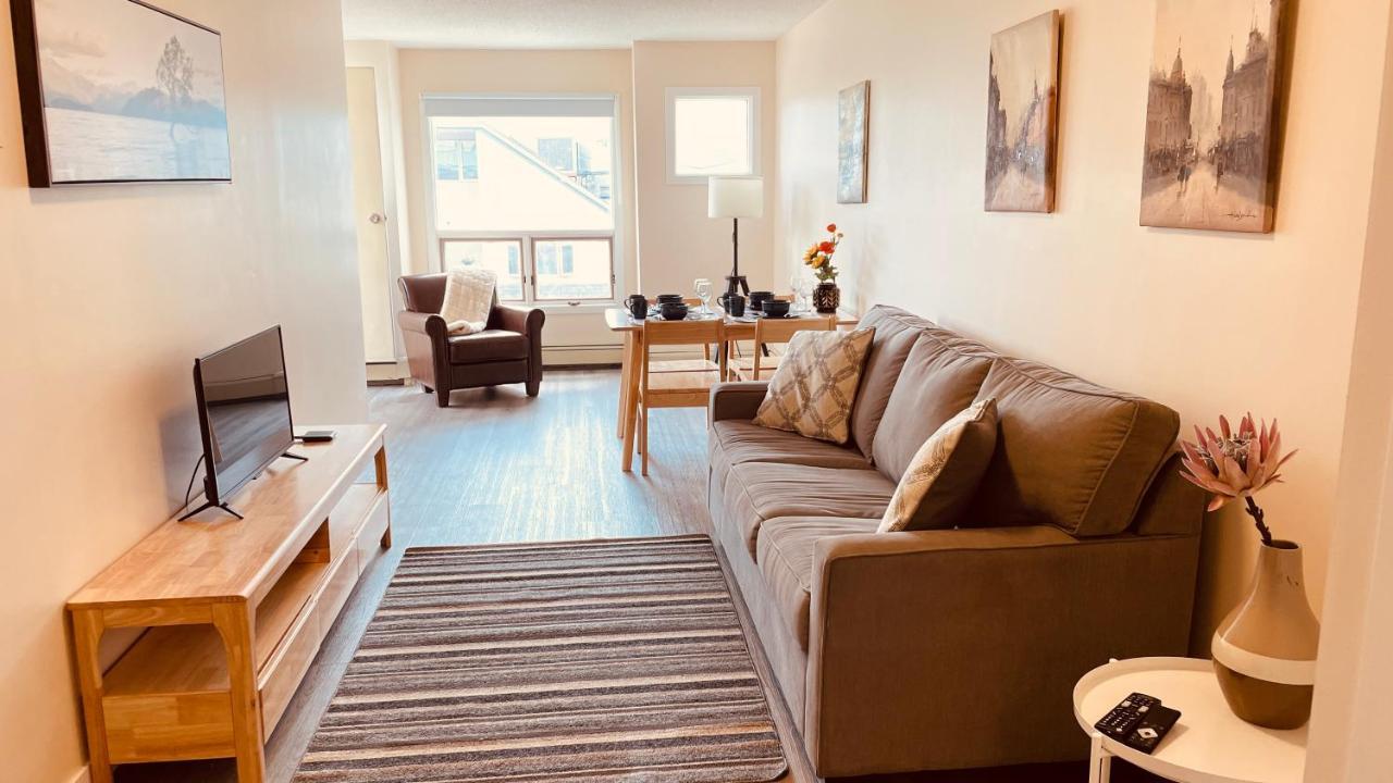 Unit #302 Mountain View 2 Beds In Dt Apartamento Canmore Exterior foto