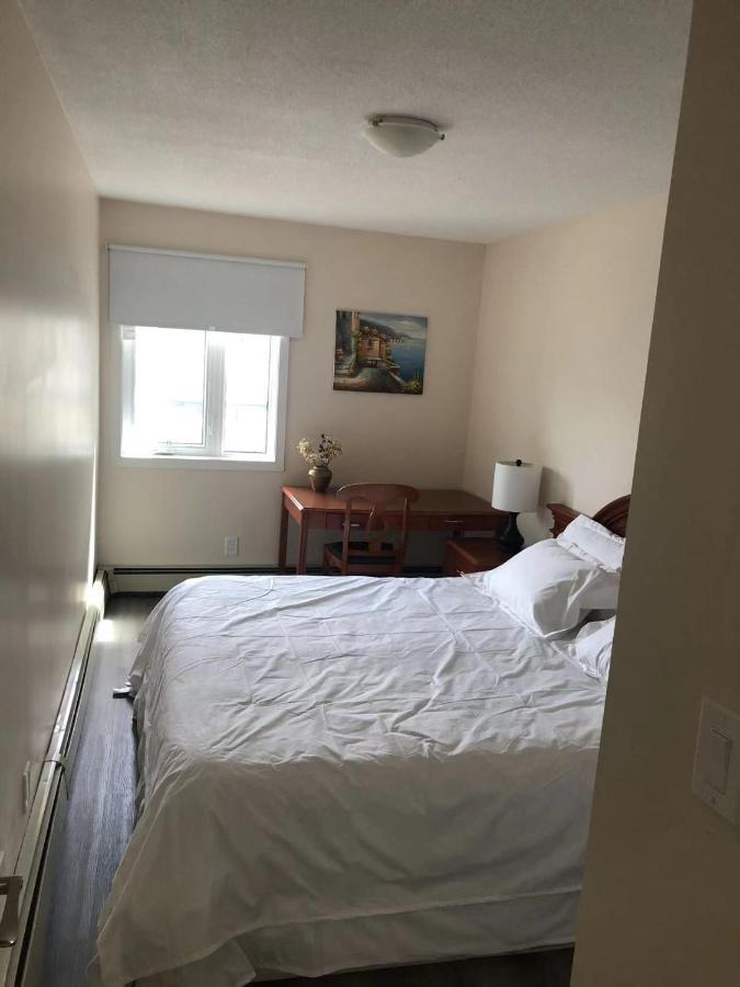 Unit #302 Mountain View 2 Beds In Dt Apartamento Canmore Exterior foto